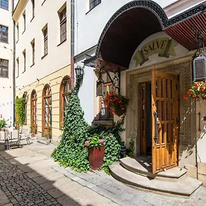 Dwor Polski Breslau