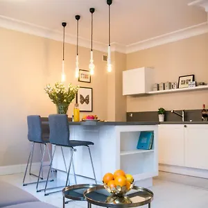 Apartamento Rycerska - Stone Steps
